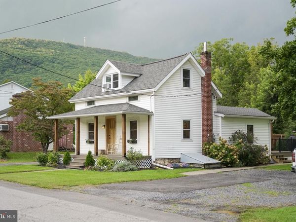 145 N DERRY AVENUE, YEAGERTOWN, PA 17099