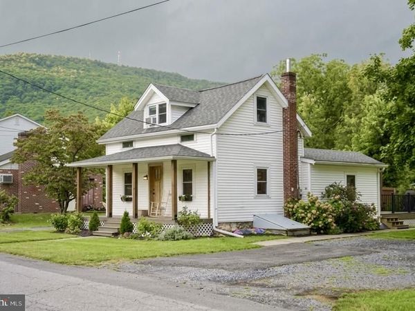 145 N DERRY AVENUE, YEAGERTOWN, PA 17099