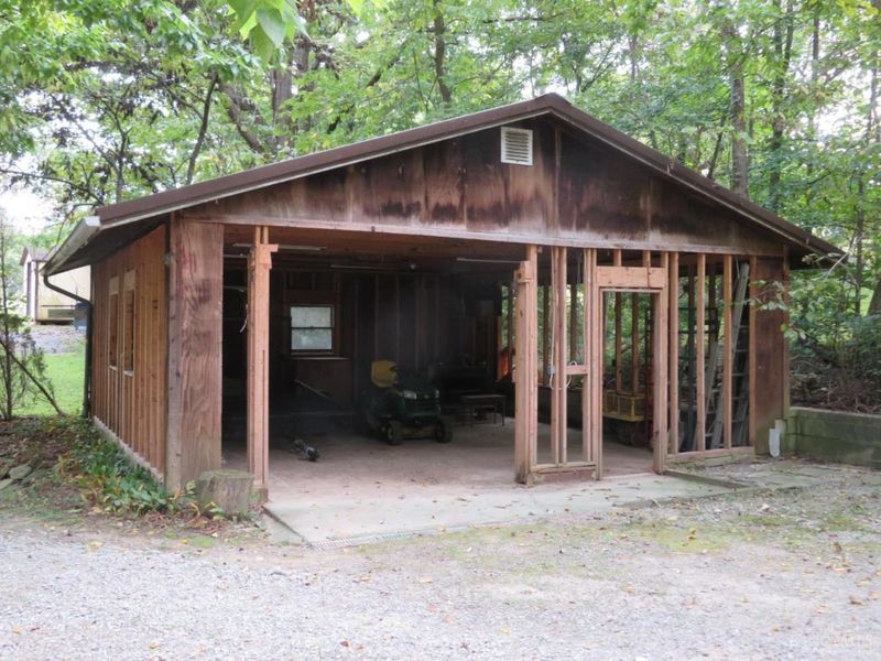6051 Blue Ribbon Road, Hillsboro, OH 45133 Photo 39