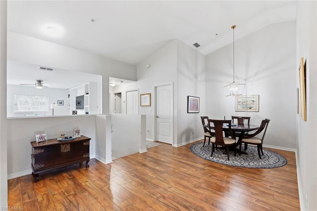 359 Dover Pl , Unit 203, Naples, FL 34104 Photo