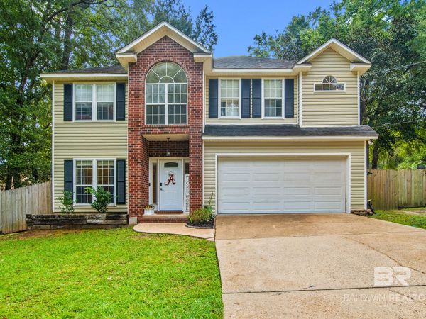 515 Parkwood Avenue, Daphne, AL 36526