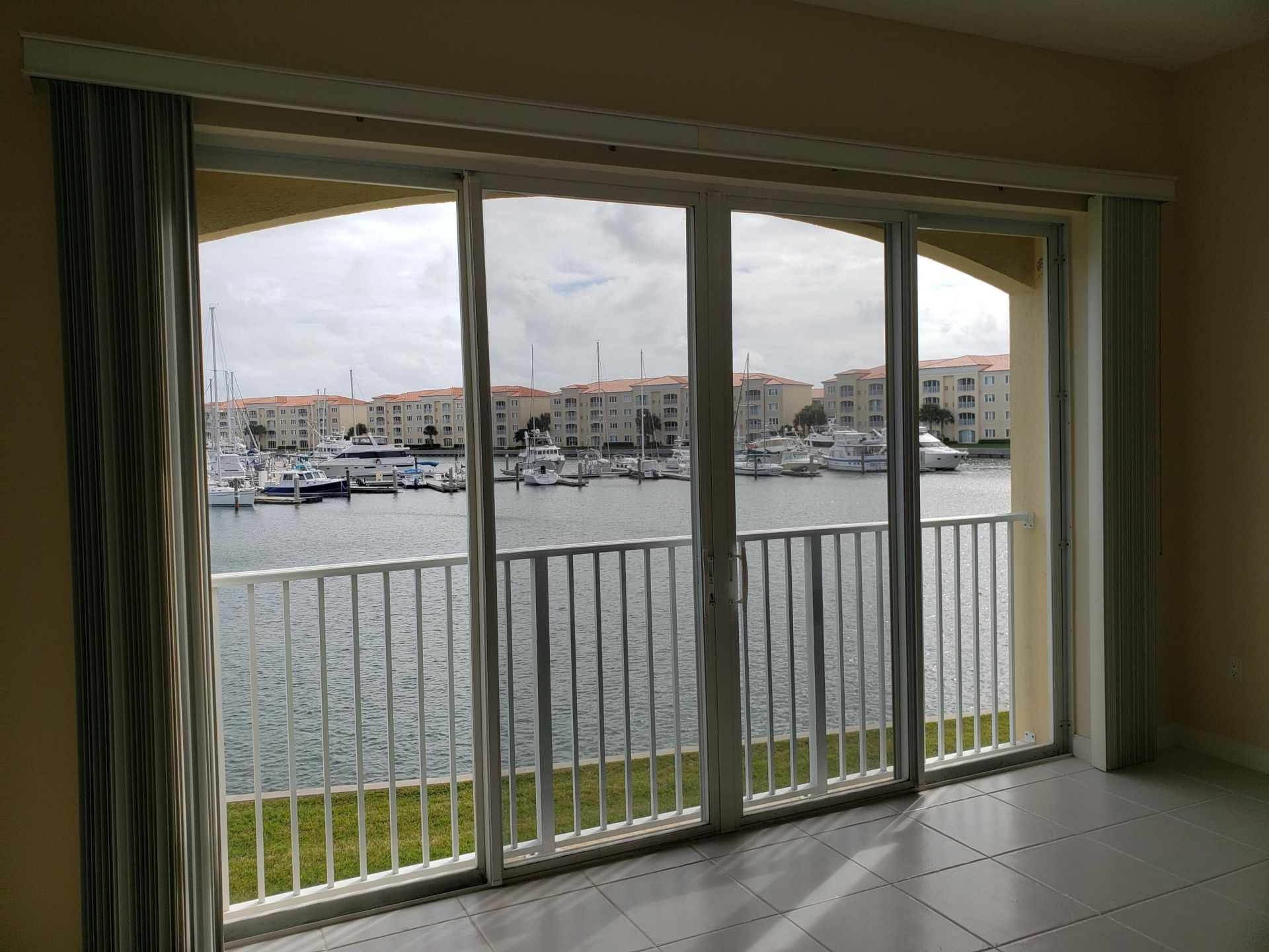 11 Harbour Isle Drive W, Unit 201, Fort Pierce, FL 34949 Photo
