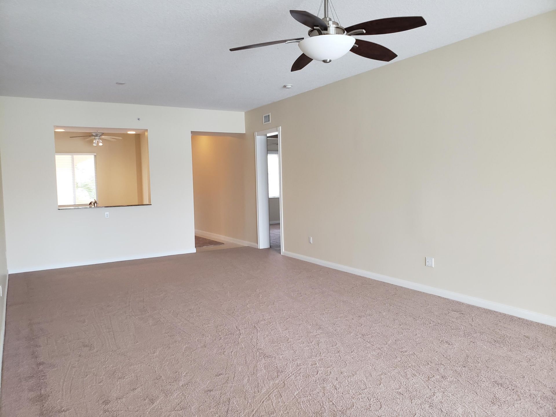 11 Harbour Isle Drive W, Unit 201, Fort Pierce, FL 34949 Photo