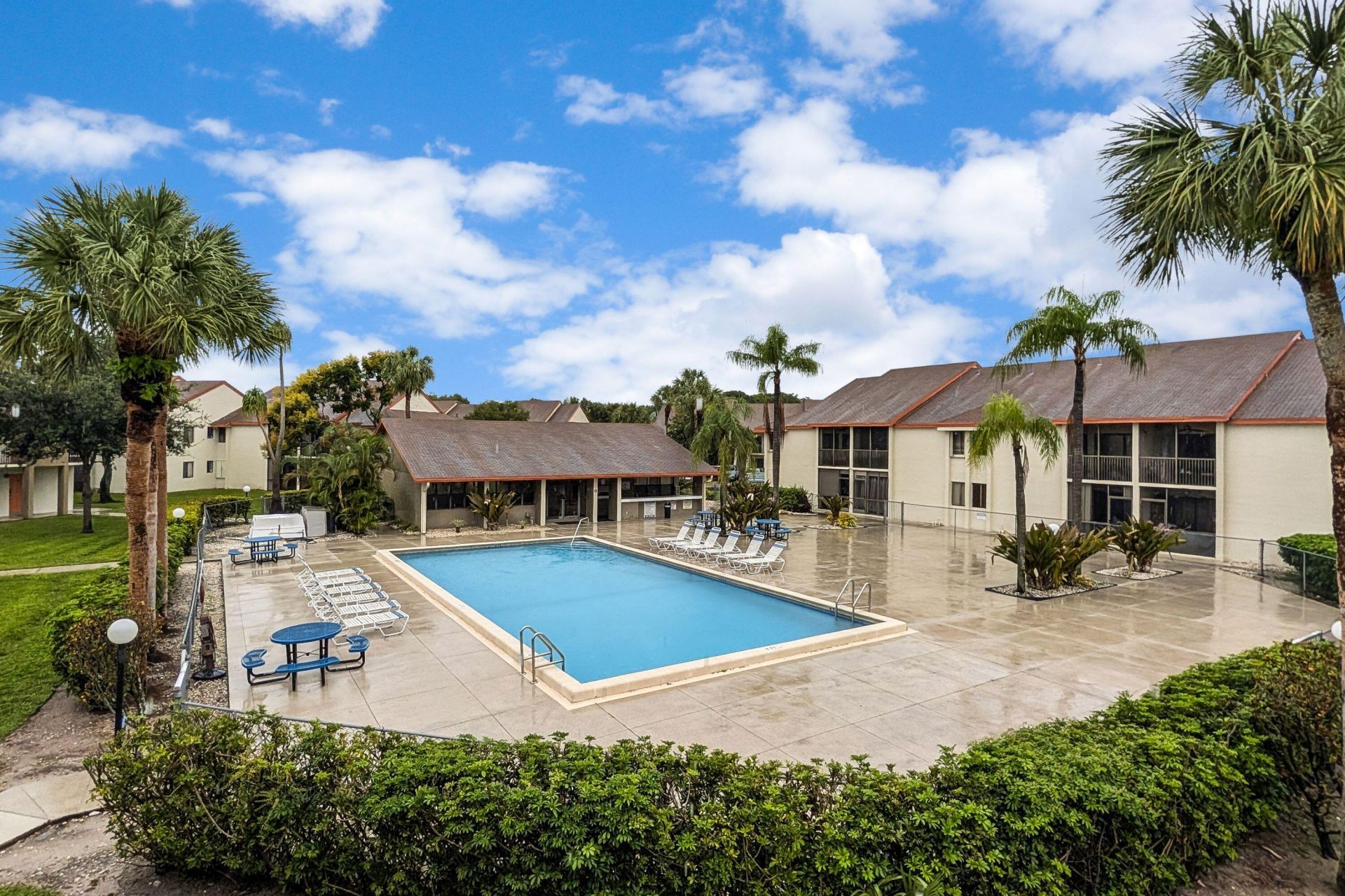 5486 Courtyard Drive, Unit 5486, Margate, FL 33063 Photo