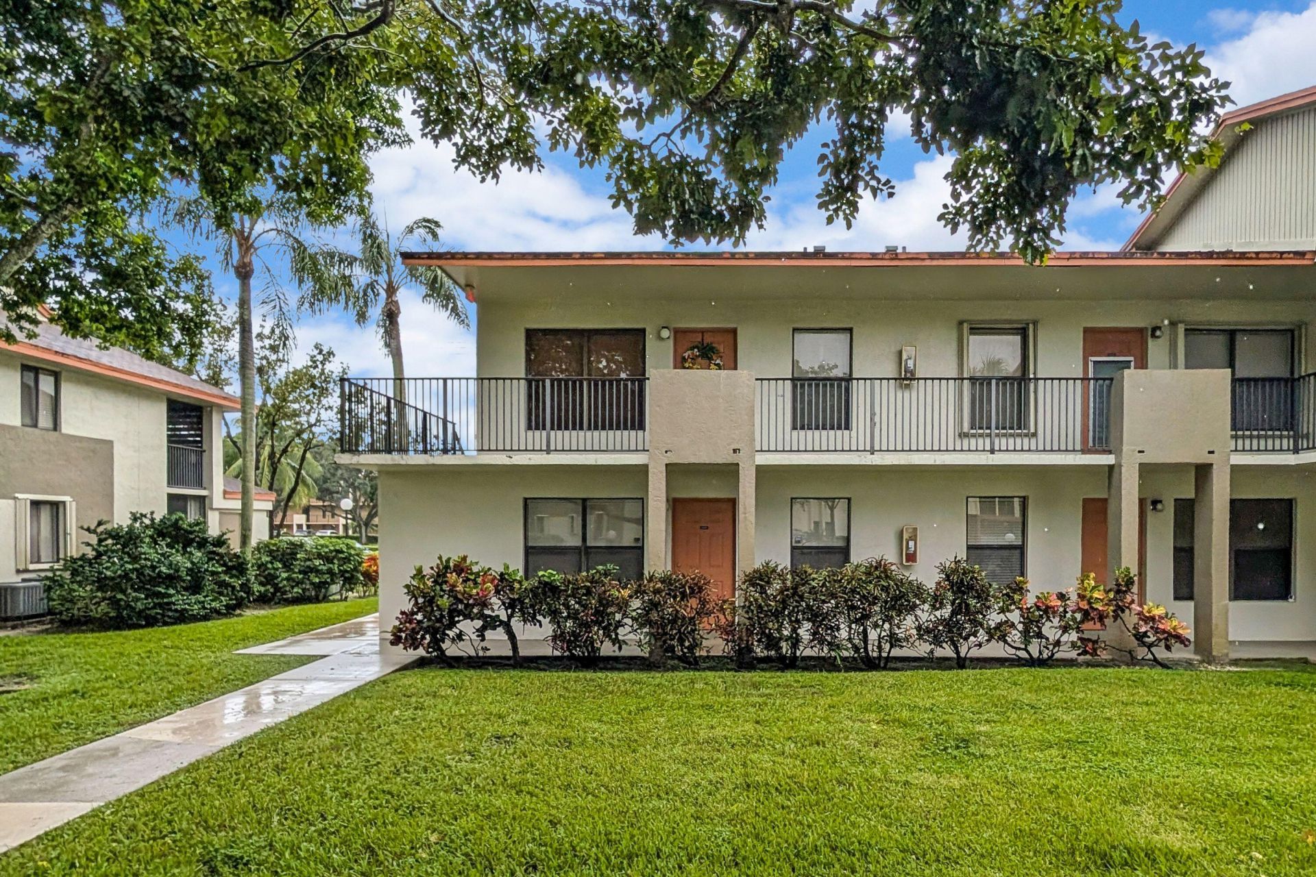 5486 Courtyard Drive, Unit 5486, Margate, FL 33063 Photo