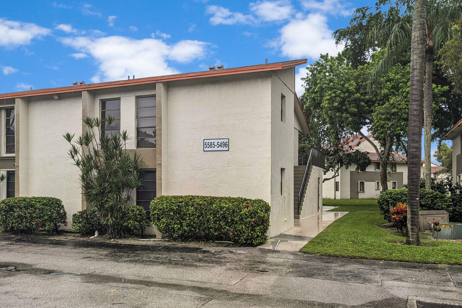 5486 Courtyard Drive, Unit 5486, Margate, FL 33063 Photo