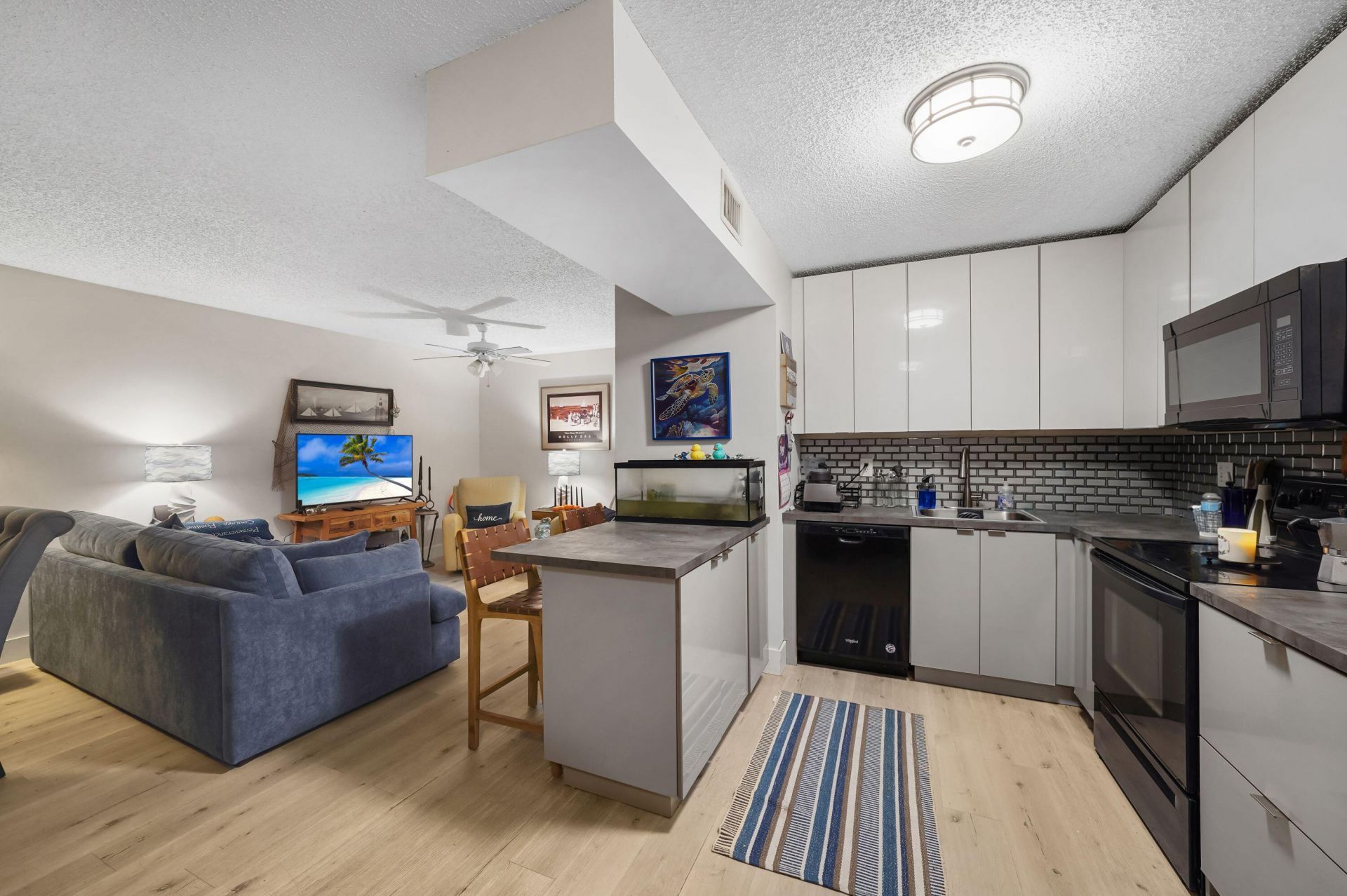 5486 Courtyard Drive, Unit 5486, Margate, FL 33063 Photo