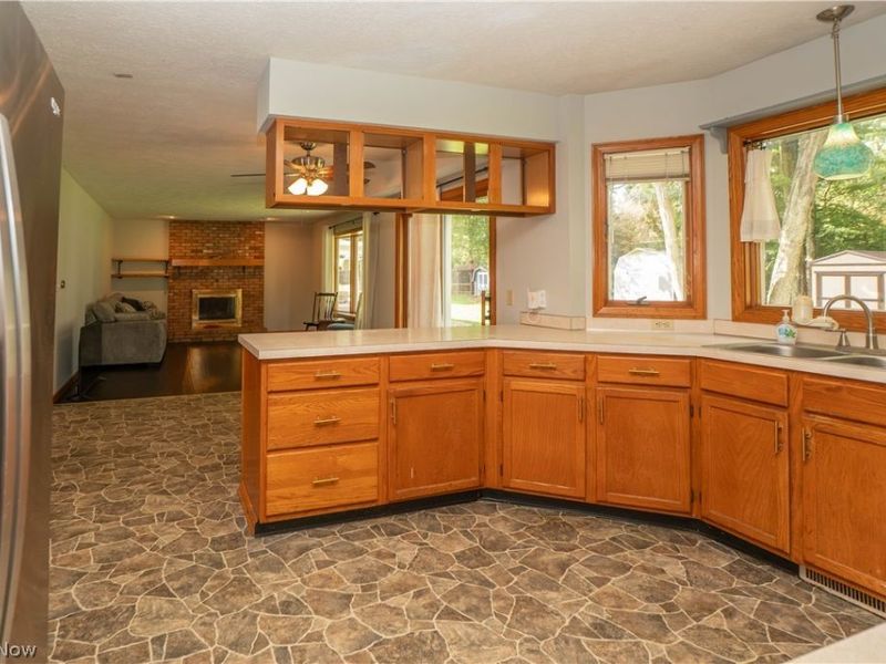 498 Herbert Road, Akron, OH 44312 Photo 15