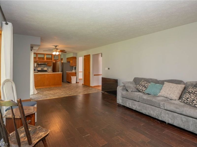 498 Herbert Road, Akron, OH 44312 Photo 22