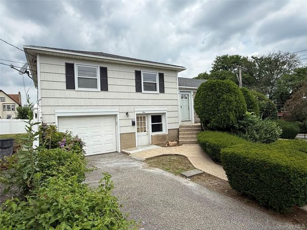 3 Soundview Street , New Rochelle, NY 10805