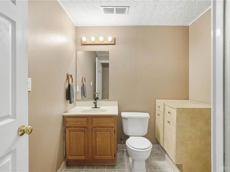 120 Sackett Drive, Monroe, OH 45050 Photo 31