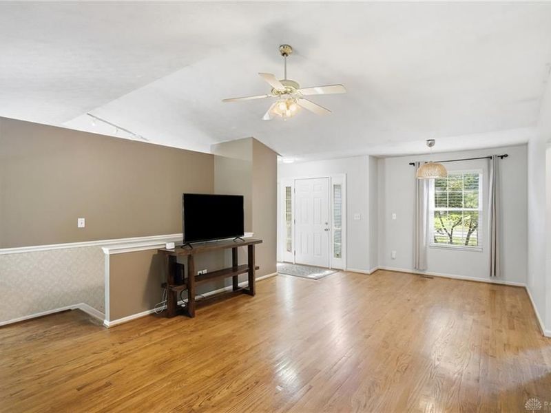120 Sackett Drive, Monroe, OH 45050 Photo 6