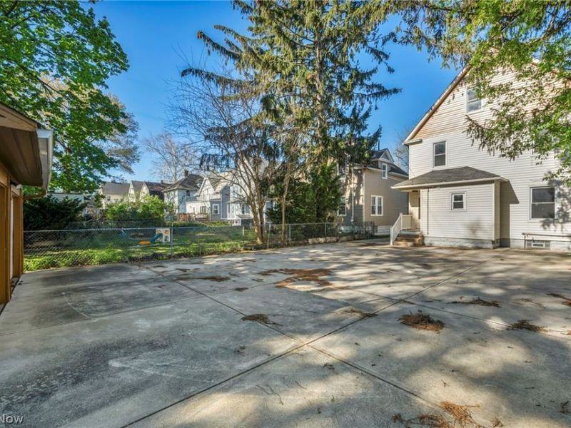 1345 Cove Avenue , Lakewood, OH 44107 Photo 41