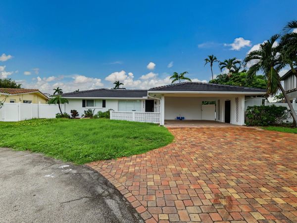 1311 SE 4TH Avenue, Pompano Beach, FL 33060
