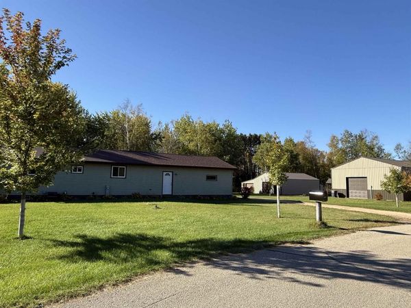 N6392 BLUEBERRY ROAD, Gresham, WI 54128