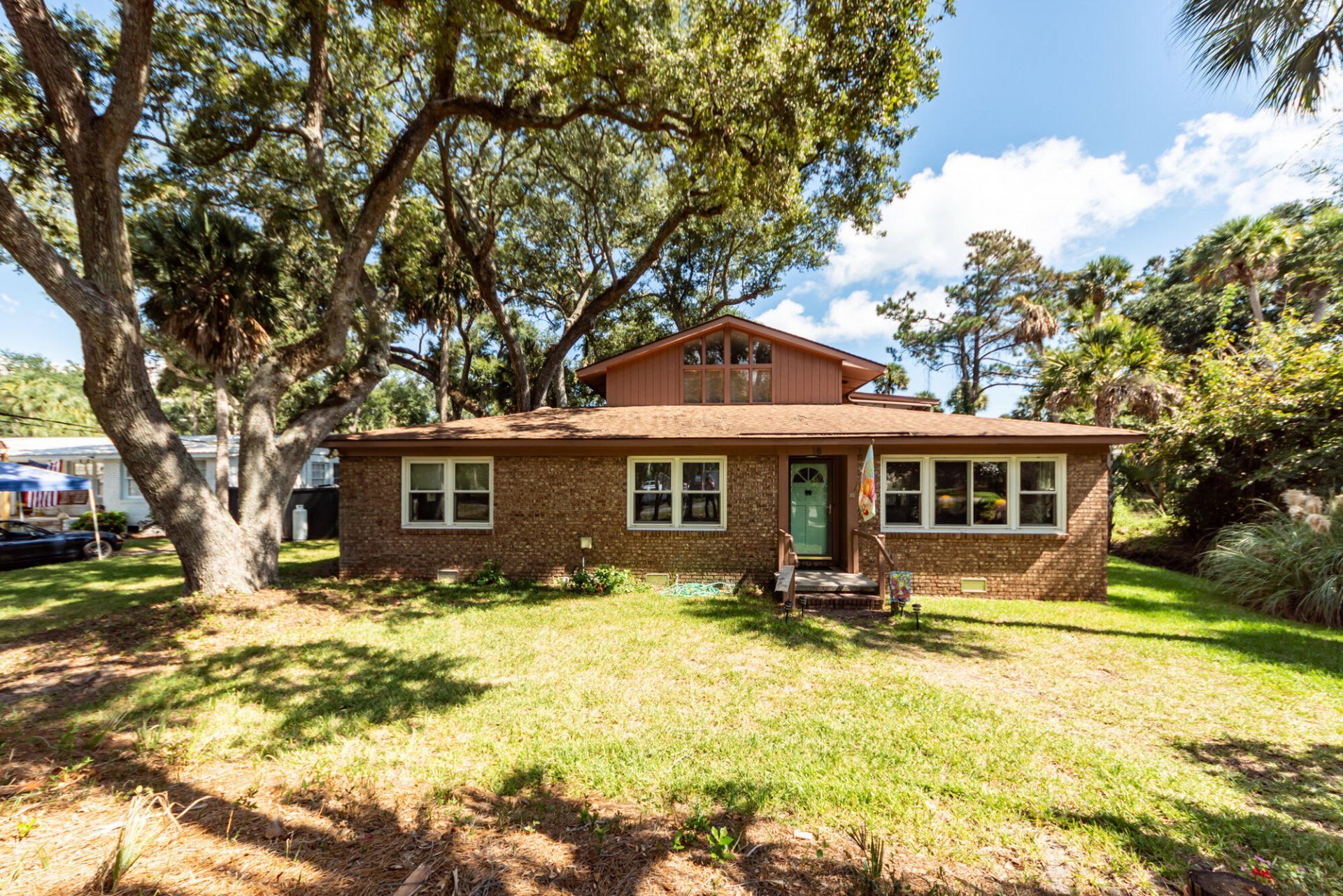 18 24th Avenue Photo 3