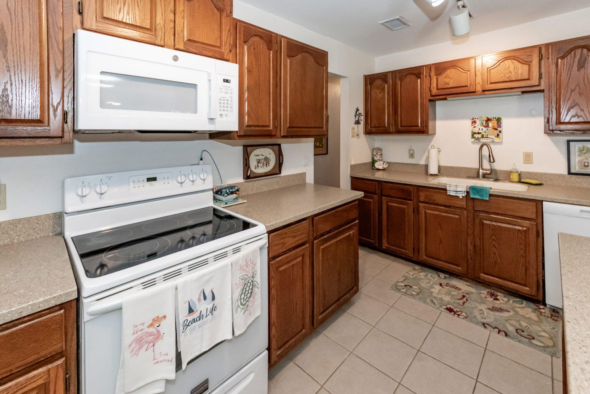 18 24th Avenue Photo 7