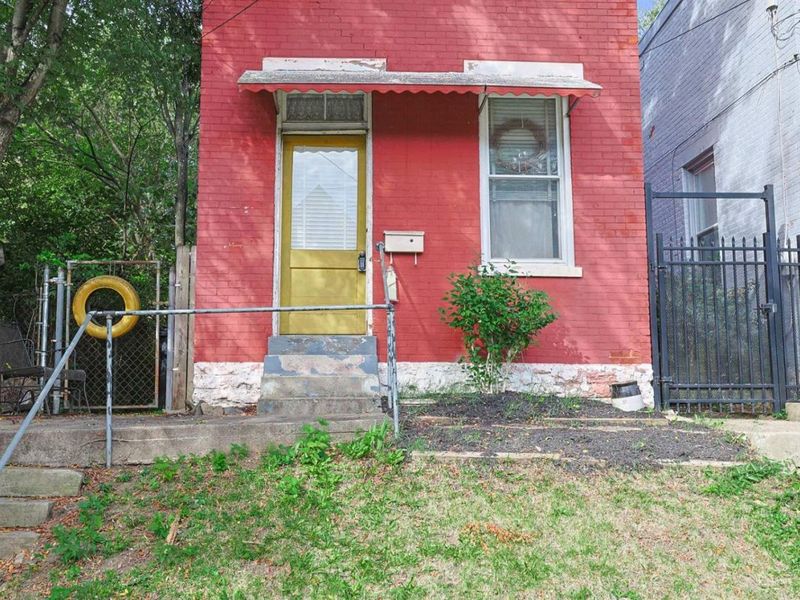 4175 Mad Anthony Street, Cincinnati, OH 45223 Photo 3