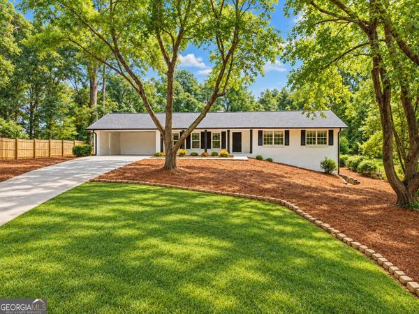 1415 Driftwood Court, Roswell, GA 30075