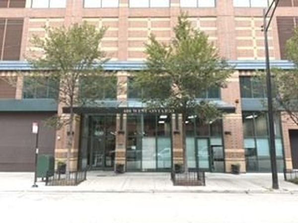 400 W Ontario Street , Unit 608B, Chicago, IL 60654
