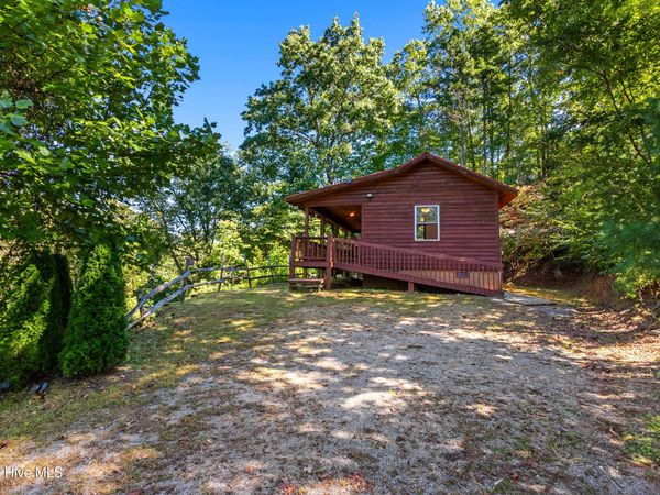 643 Zekes Trail, Marble, NC 28905