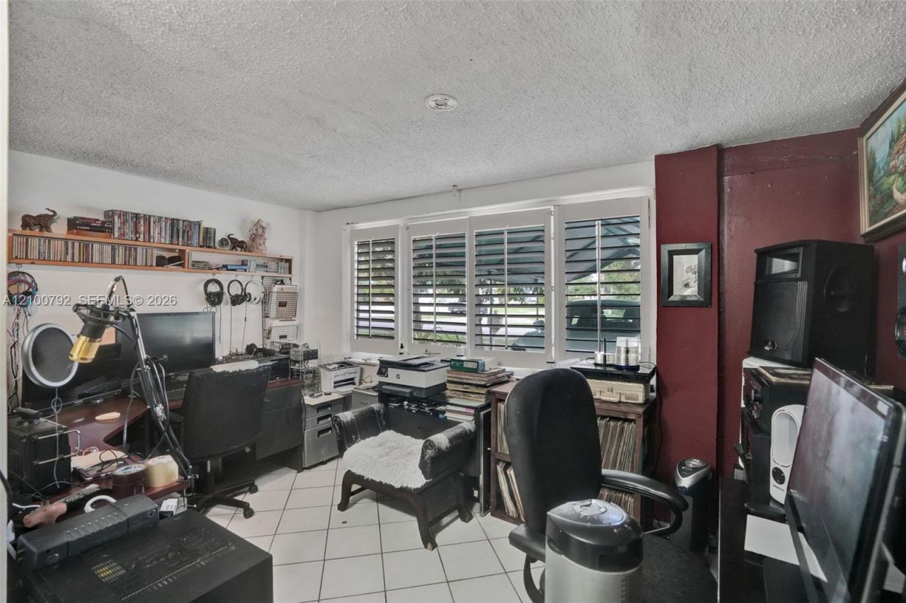2210 SW 79th Ct , Miami, FL 33155 Photo