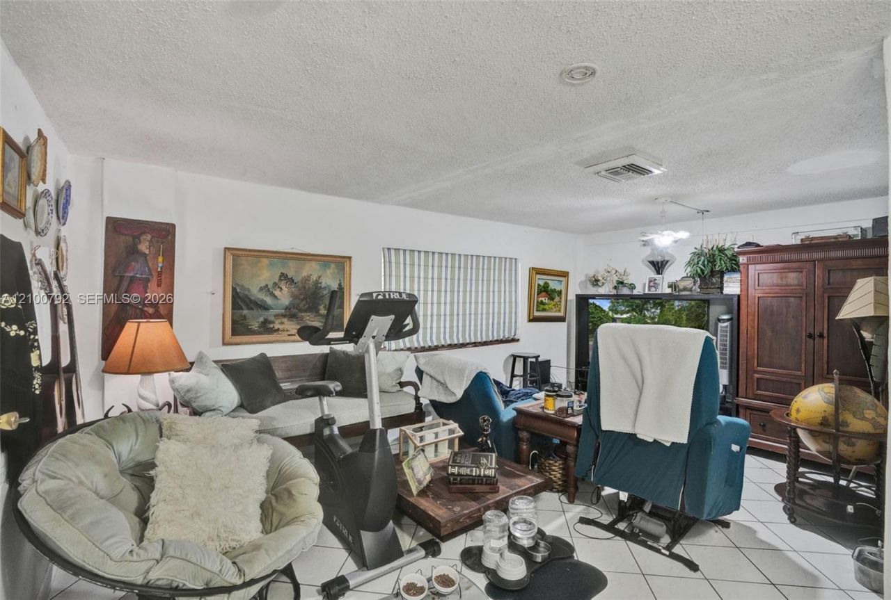 2210 SW 79th Ct , Miami, FL 33155 Photo