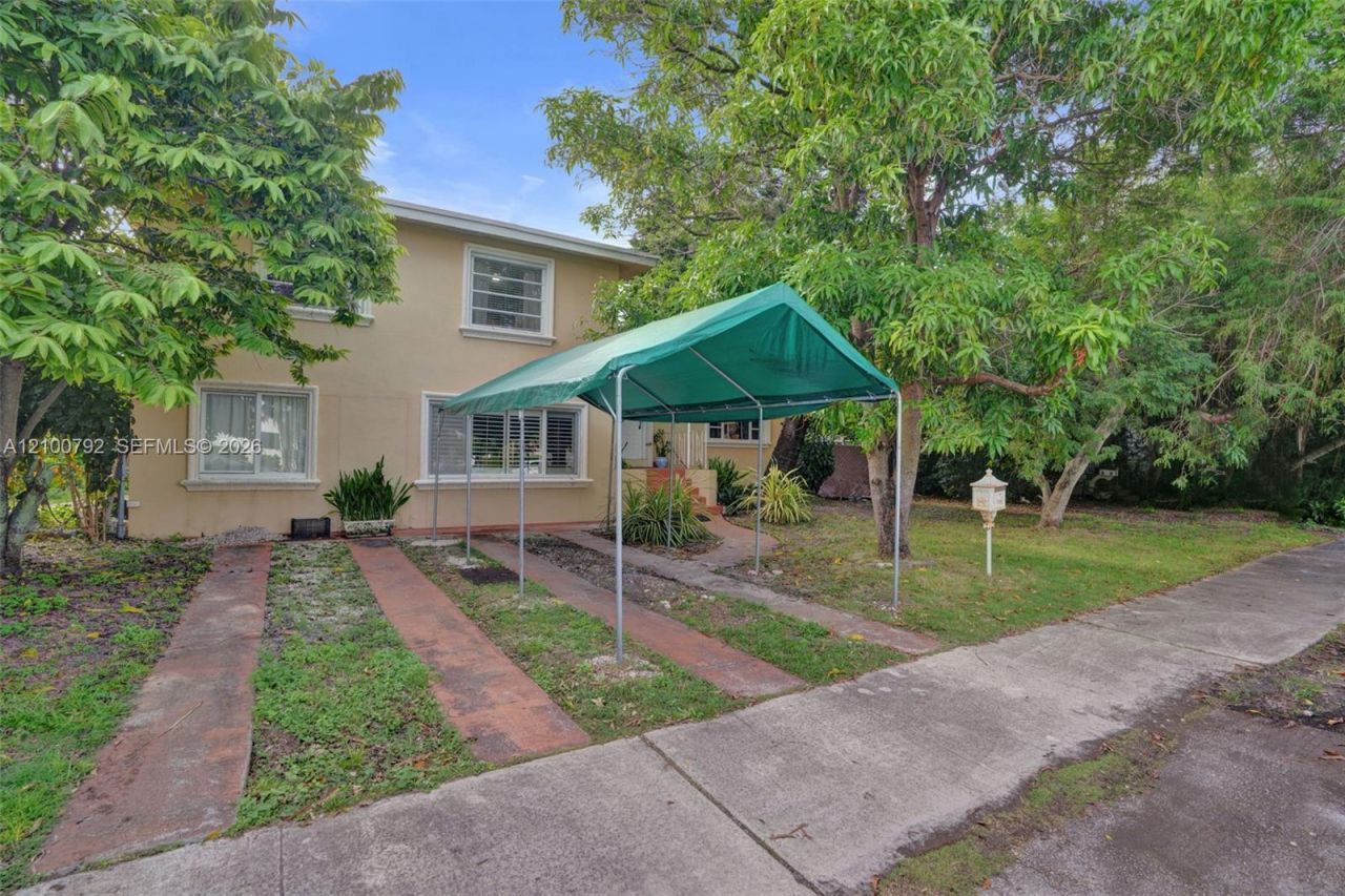 2210 SW 79th Ct , Miami, FL 33155 Photo