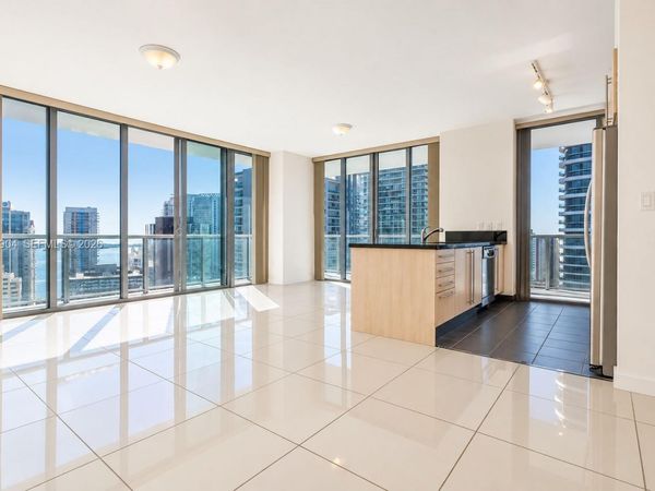79 SW 12th St , Unit 1706-S, Miami, FL 33130