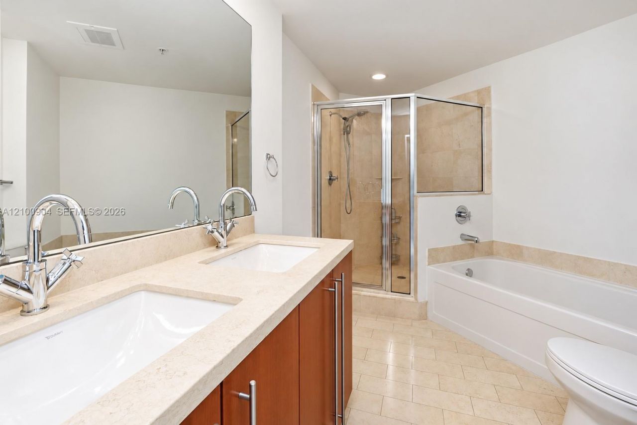 79 SW 12th St , Unit 1706-S, Miami, FL 33130 Photo