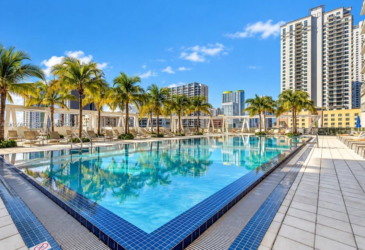 79 SW 12th St , Unit 1706-S, Miami, FL 33130 Photo