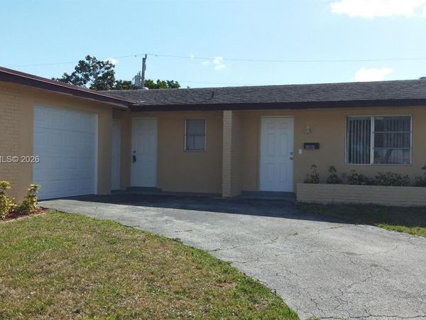 4304 N Shore Dr , West Palm Beach, FL 33407