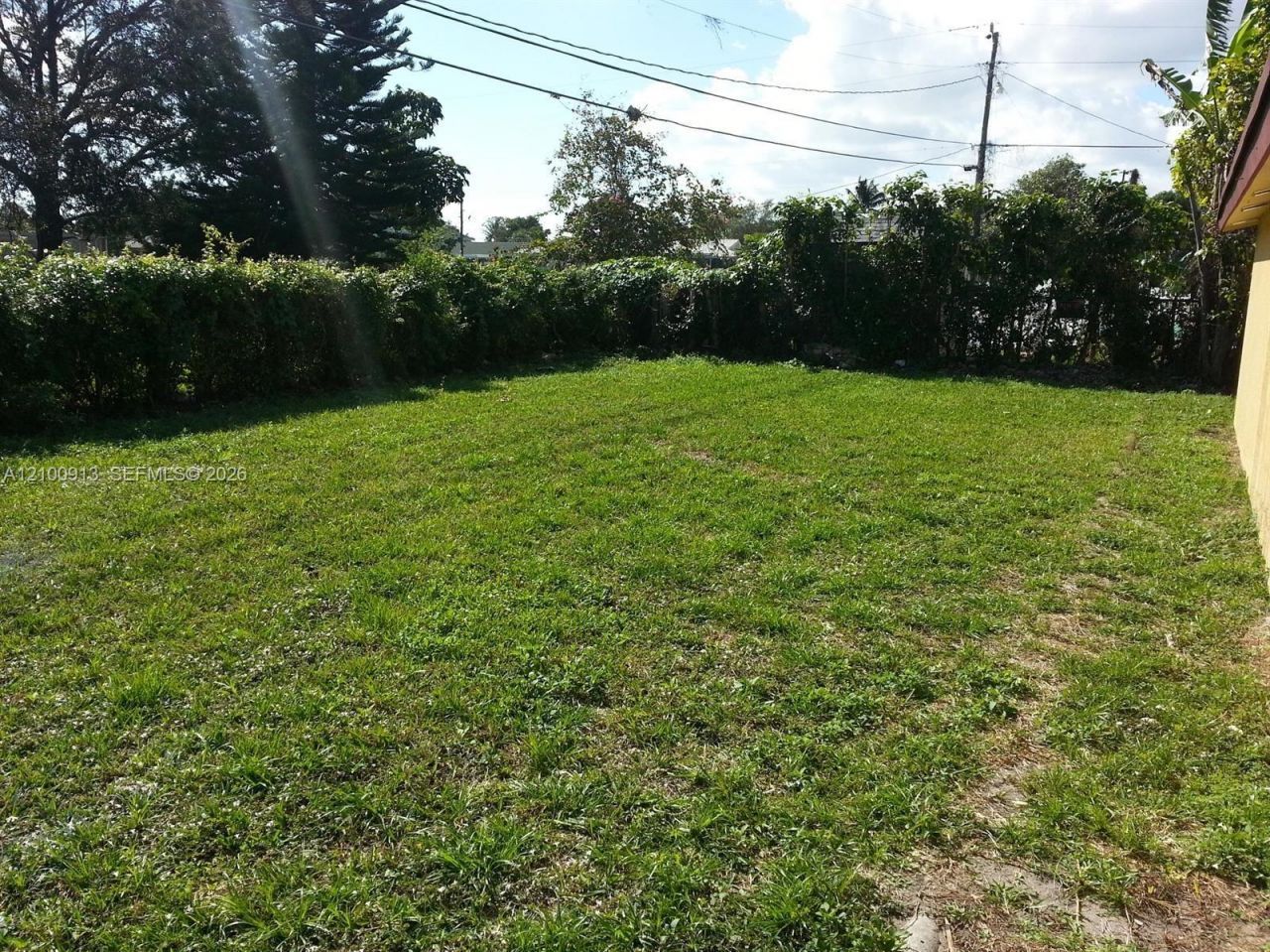 4304 N Shore Dr , West Palm Beach, FL 33407 Photo