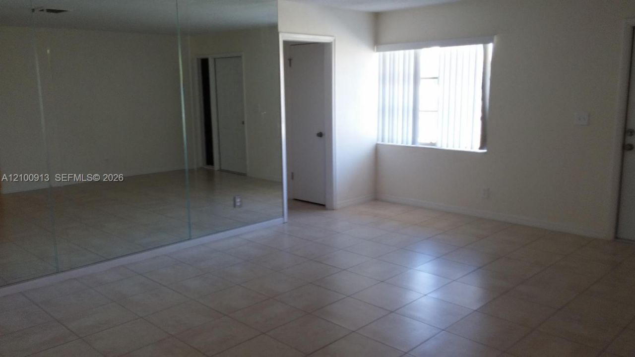 4304 N Shore Dr , West Palm Beach, FL 33407 Photo