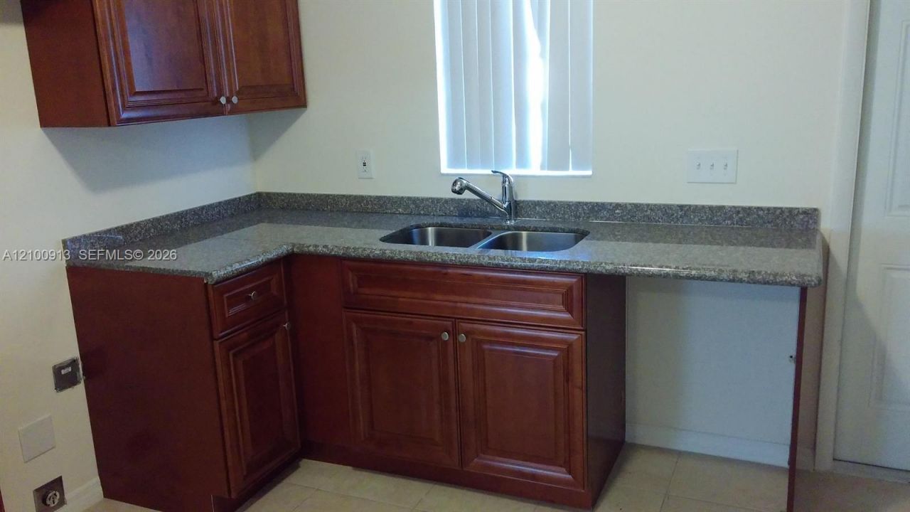 4304 N Shore Dr , West Palm Beach, FL 33407 Photo