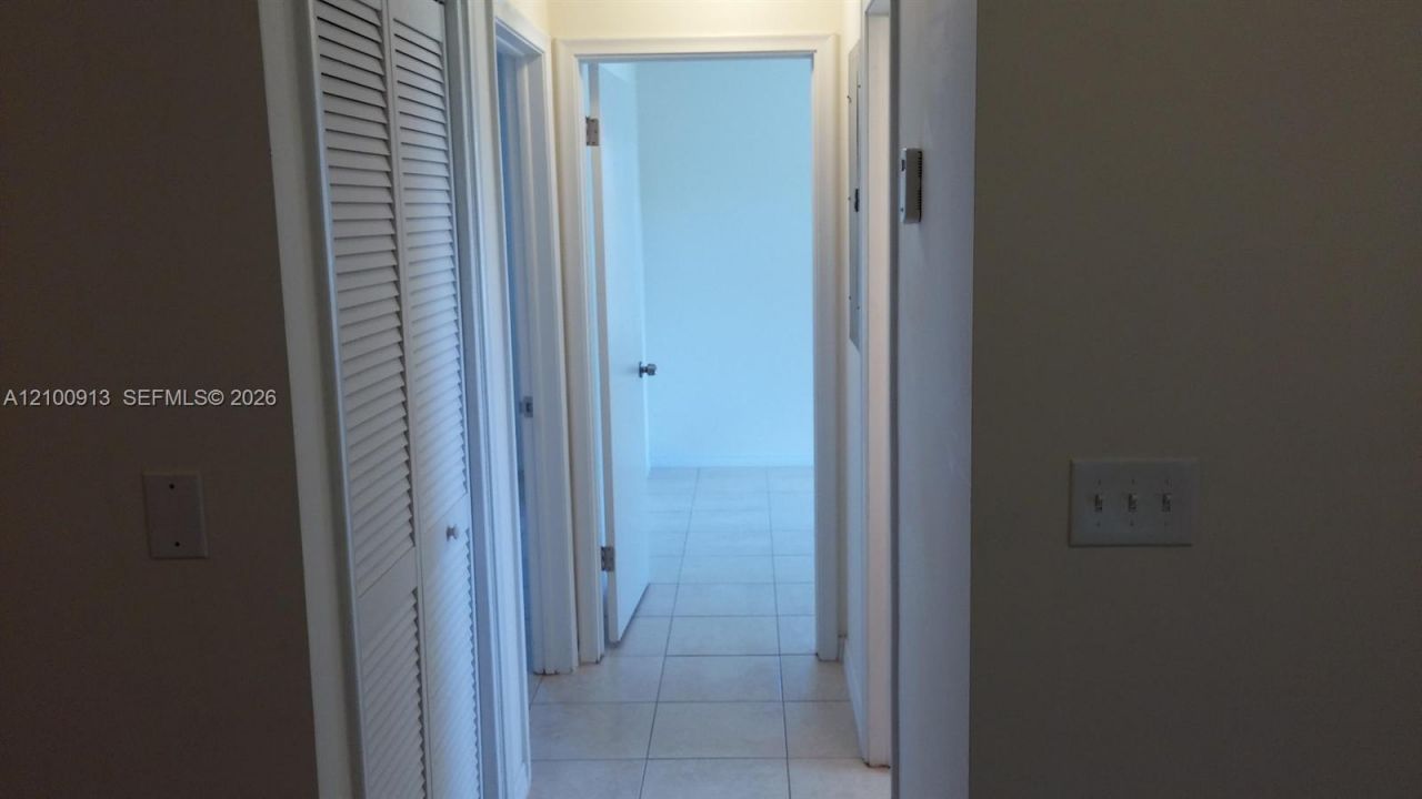4304 N Shore Dr , West Palm Beach, FL 33407 Photo