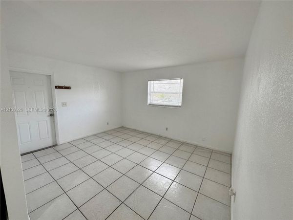 2534 NW 139th St , Unit 3, Opa-Locka, FL 33054