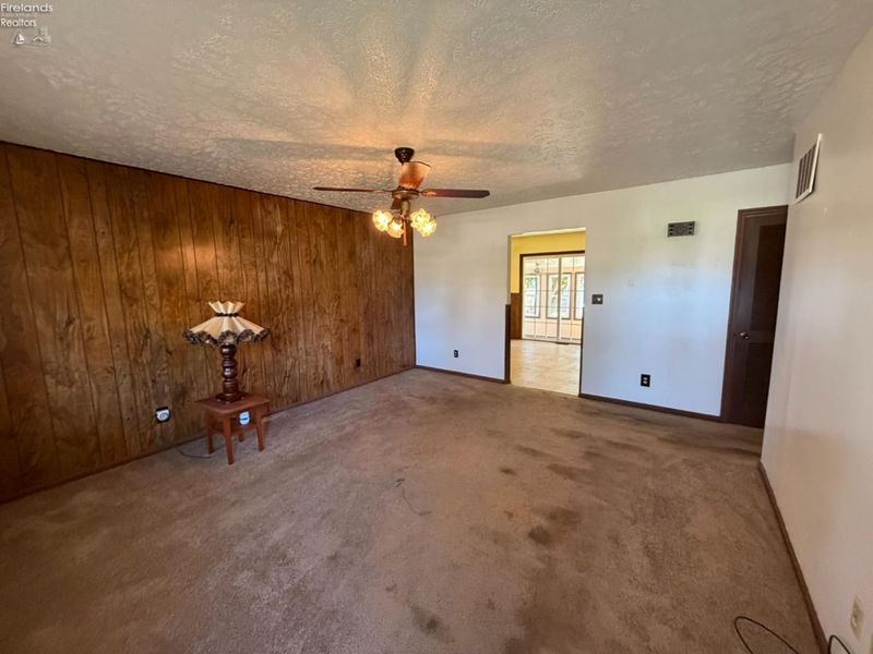 64 Henry Street, Tiffin, OH 44883 Photo 10