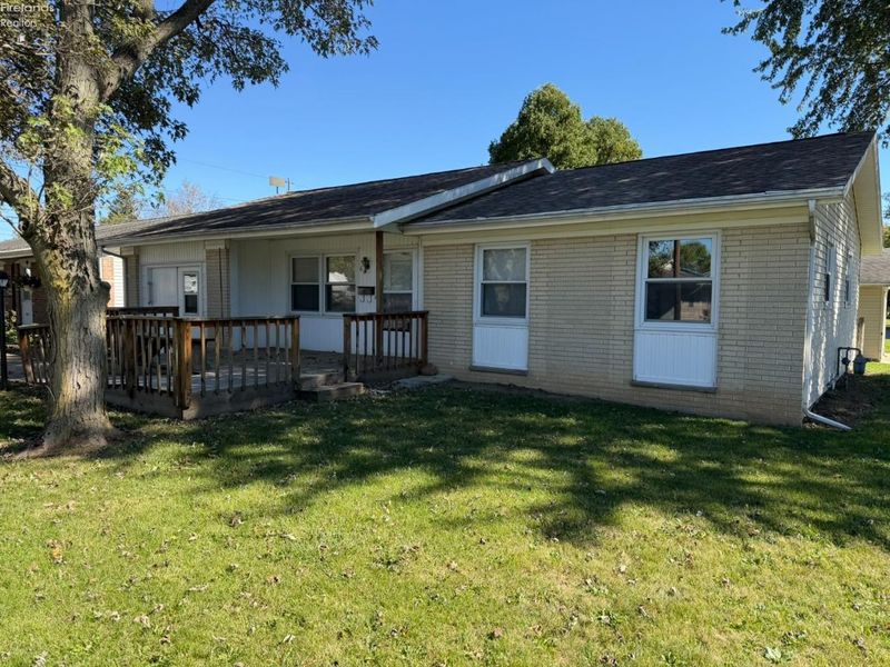 64 Henry Street, Tiffin, OH 44883 Photo 2