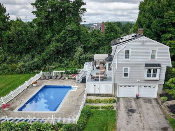 118 Mendon Rd, Sutton, MA 01590