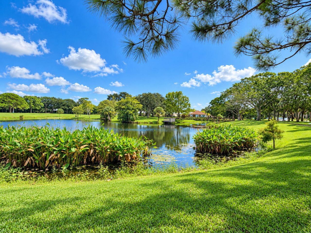 141 Arrowhead Circle, Jupiter, FL 33458 Photo