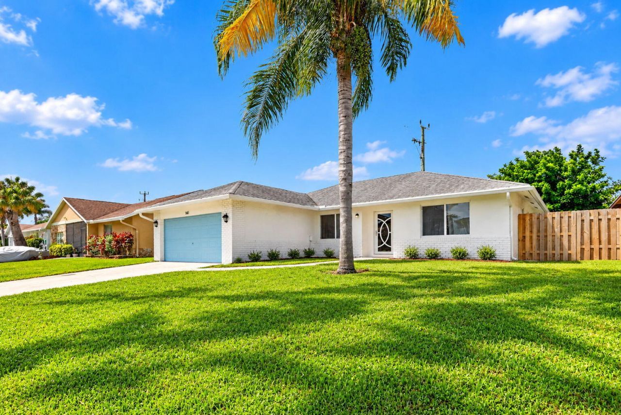 141 Arrowhead Circle, Jupiter, FL 33458 Photo
