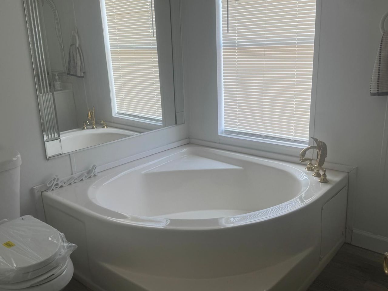 8267 SE Swan Avenue Se, Unit 8267, Hobe Sound, FL 33455 Photo