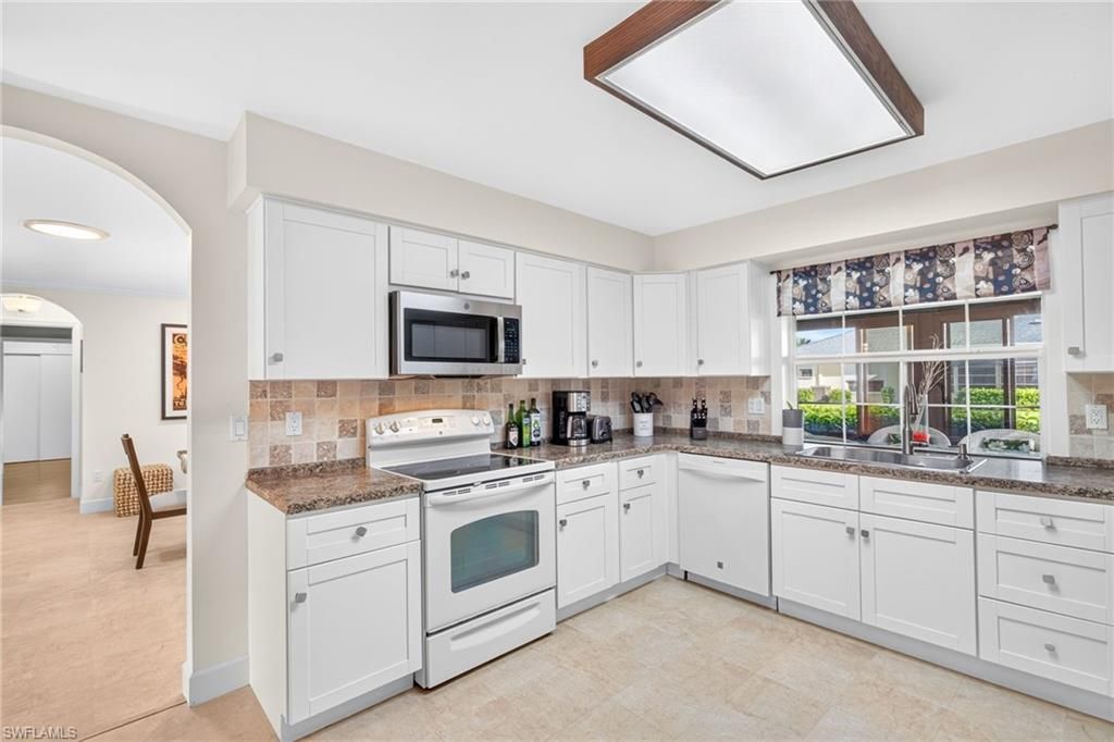 1287 S Brandywine Cir, Fort Myers, FL 33919 Photo
