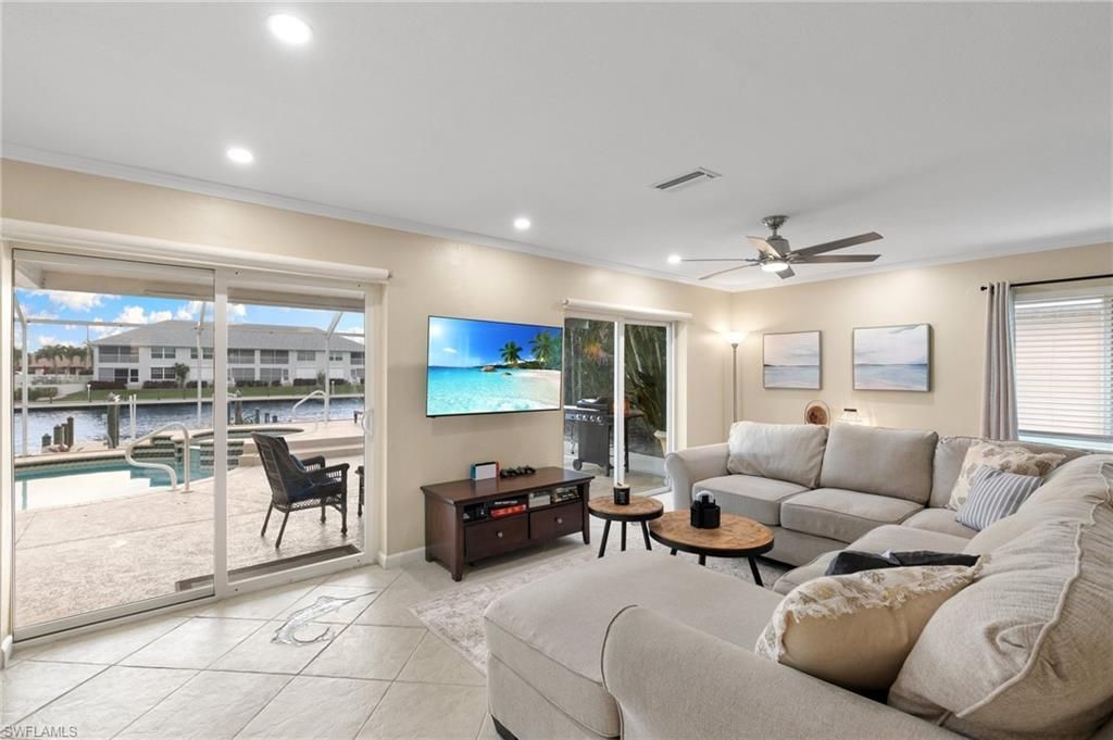 3828/3830 SE 12th Ave, Cape Coral, FL 33904 Photo