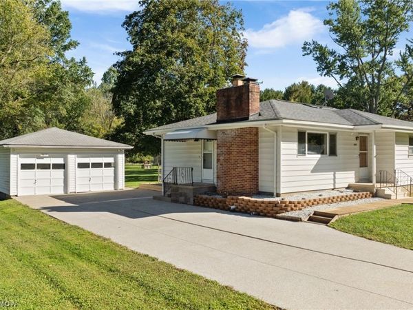 5675 Myers Road, New Franklin, OH 44319