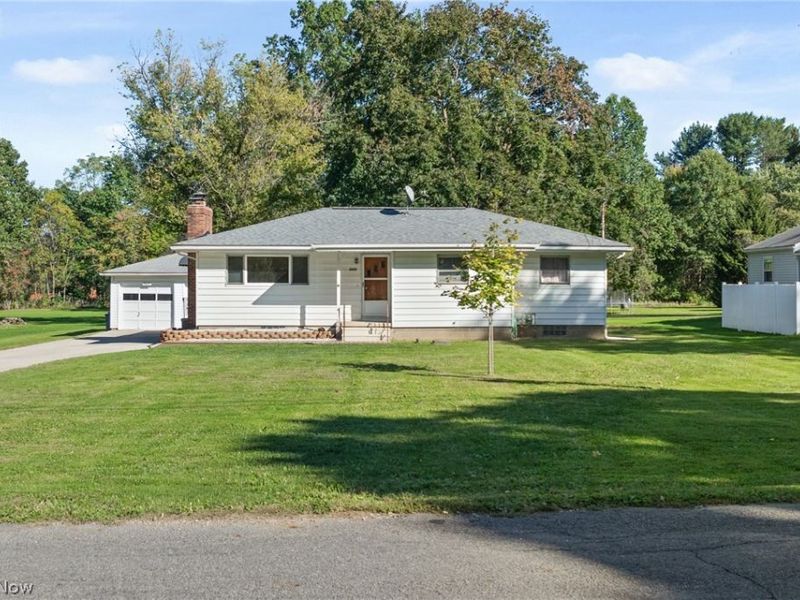 5675 Myers Road, New Franklin, OH 44319 Photo 2