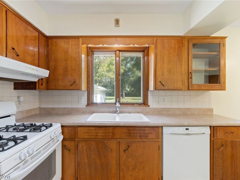 5675 Myers Road, New Franklin, OH 44319 Photo 22