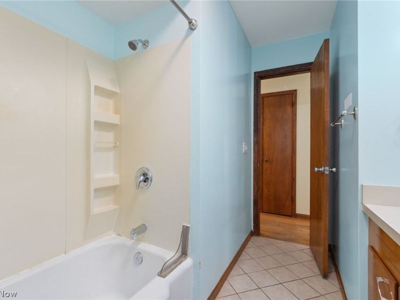 5675 Myers Road, New Franklin, OH 44319 Photo 28