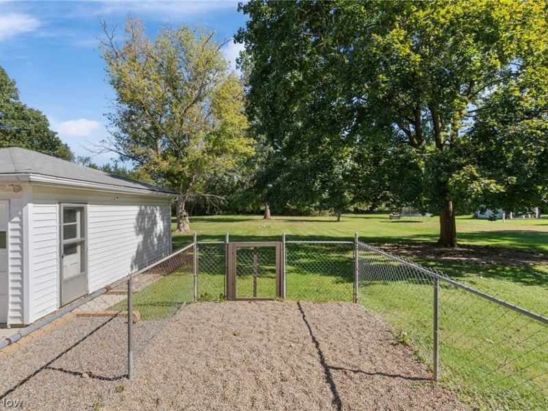 5675 Myers Road, New Franklin, OH 44319 Photo 5